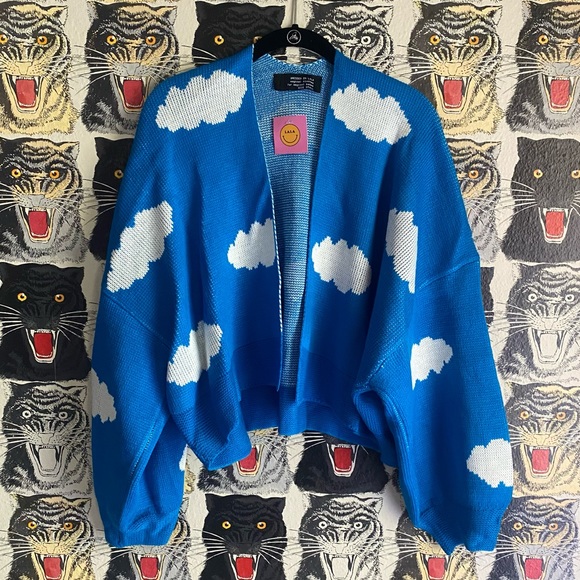 Dressed in LALA Sweaters - Good Energy Cropped Cardigan in Cloud